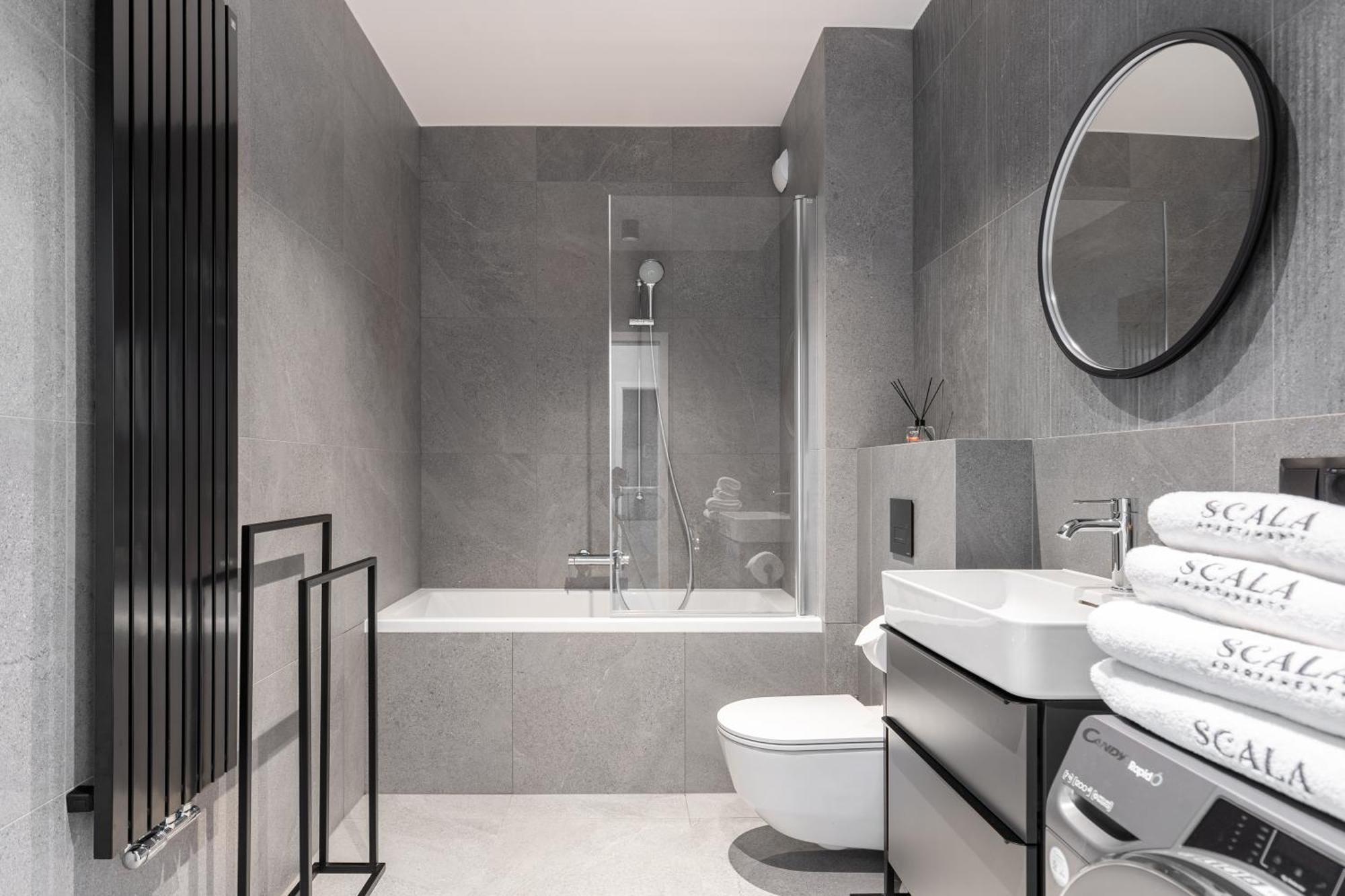Scala 60C City Center Apartments With Parking By Lion Apartments Гданьск Экстерьер фото